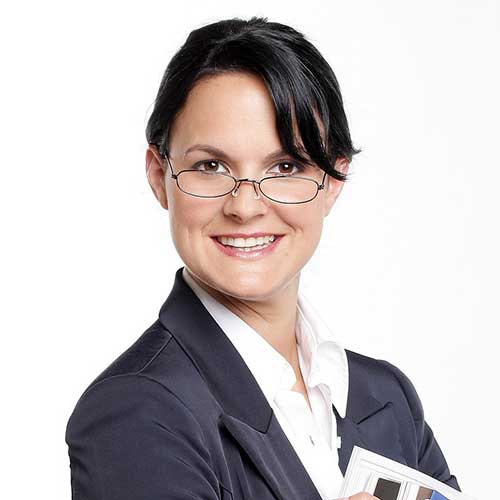 Porträt von Anna Müller, UX/UI-Design Trainerin bei Nexmoravintkh